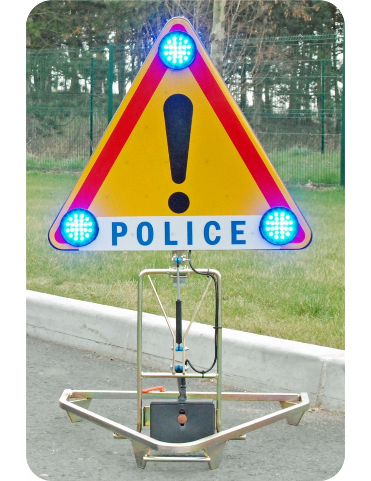 Triangle de signalisation Trislash LED 700 mm Classe B par Prolutech